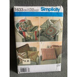 Simplicity Decorative Pillows Sewing Pattern 1633 - uncut
